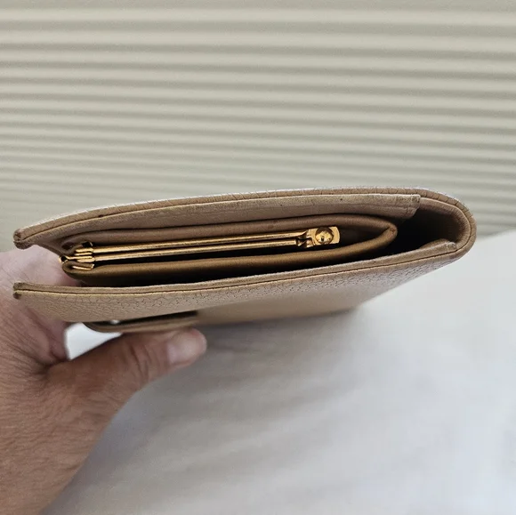 VGUC Chanel Caviar Leather Kisslock Beige Wallet Vintage - Picture 5 of 17
